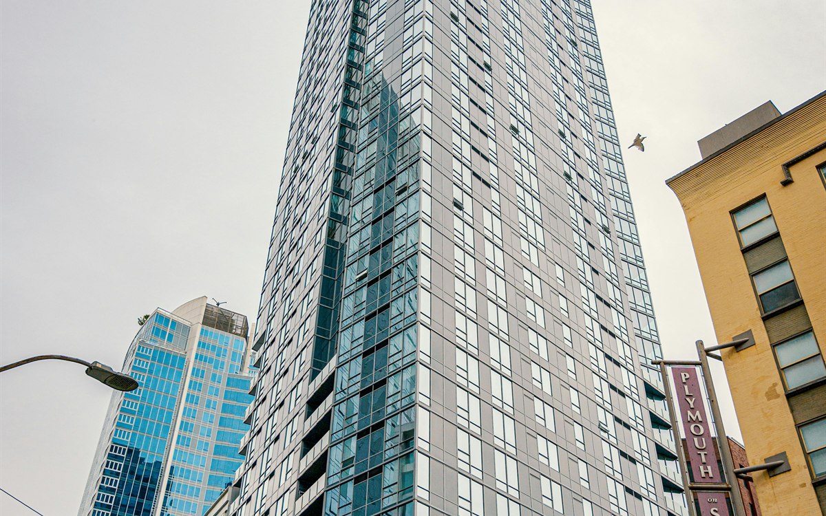Entrance Flow and Tenant Zoning Review for a Financial Business District
